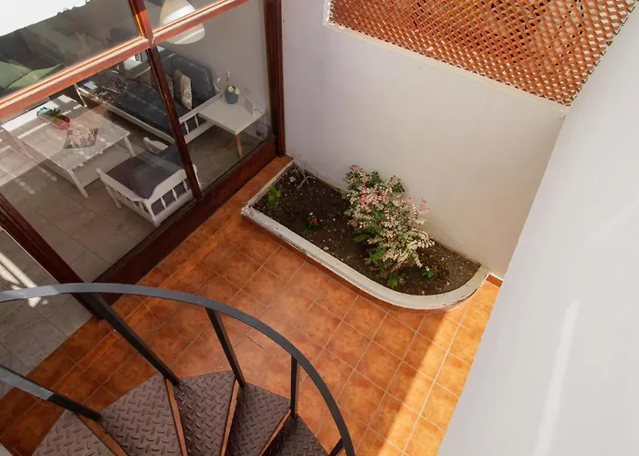 Flatguest Pr - Terrace + Garden + 24h 펜션 Mogán